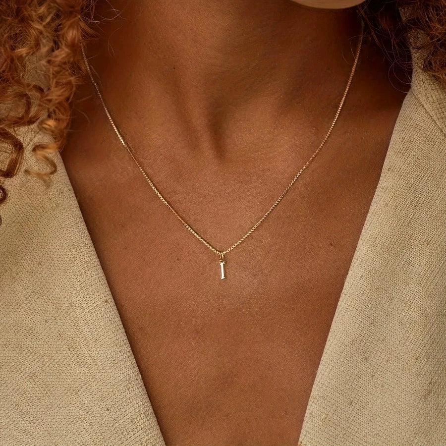 Collier Initiale 18K – Lettre Personnalisée A à Z (Acier Inoxydable Doré)