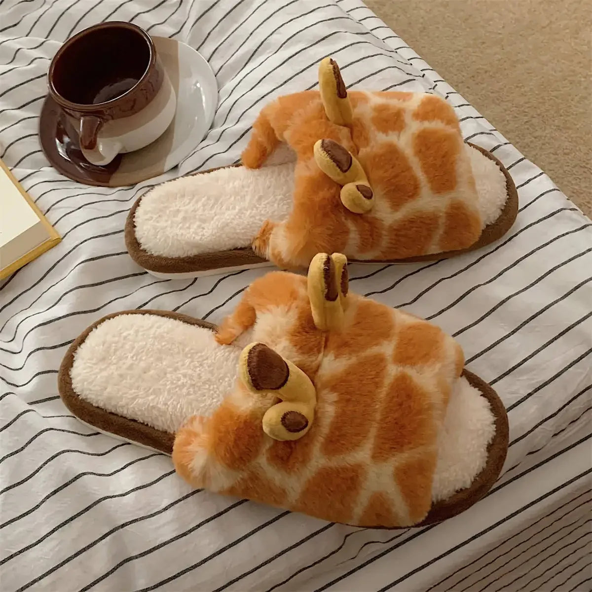 Chaussons Girafe Douillets™ – Hiver Chaud et Confort Absolu