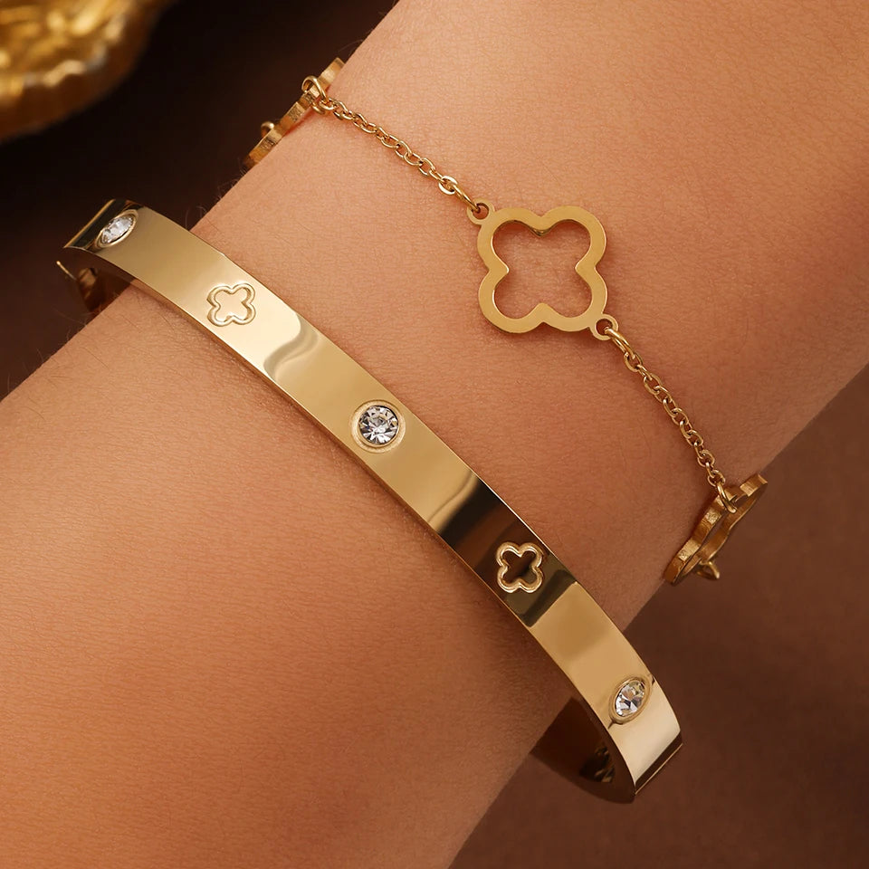Ensemble Bracelet & Chaîne Trèfle Chance – Acier Premium 18K)