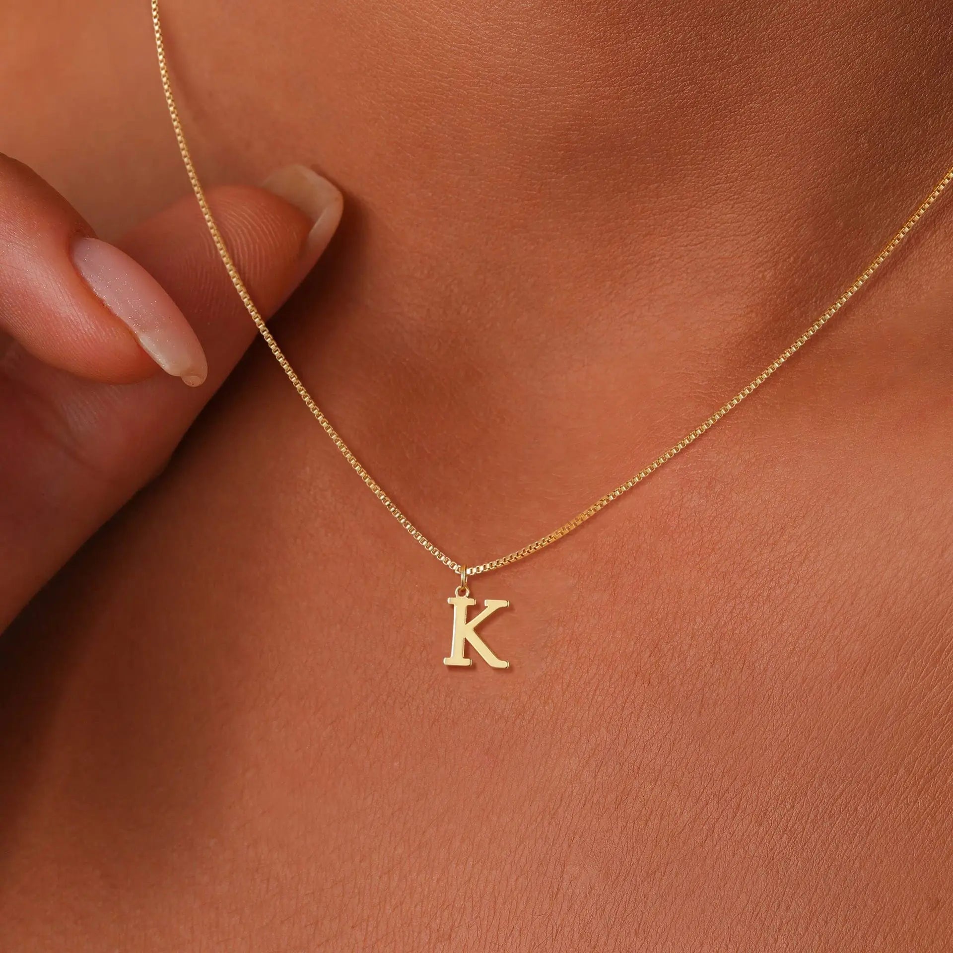 Collier Initiale 18K – Lettre Personnalisée A à Z (Acier Inoxydable Doré)