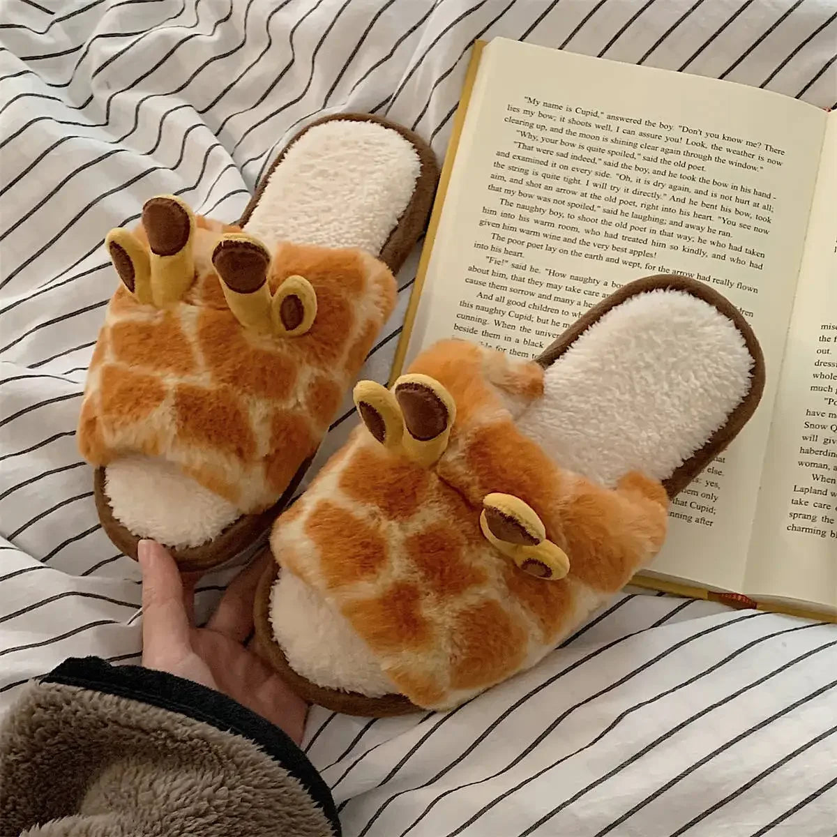 Chaussons Girafe Douillets™ – Hiver Chaud et Confort Absolu